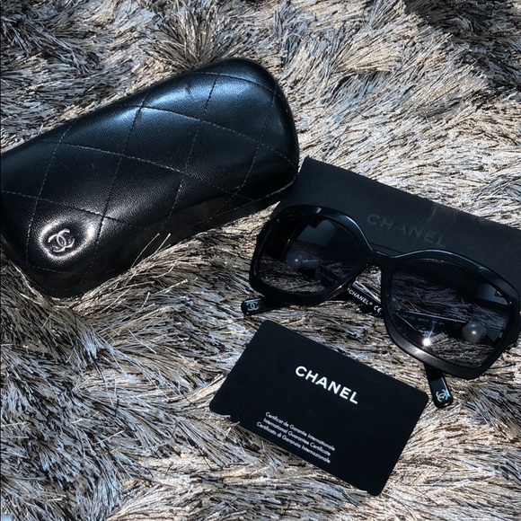 CHANEL Accessories - CHANEL Sunglasses 🕶